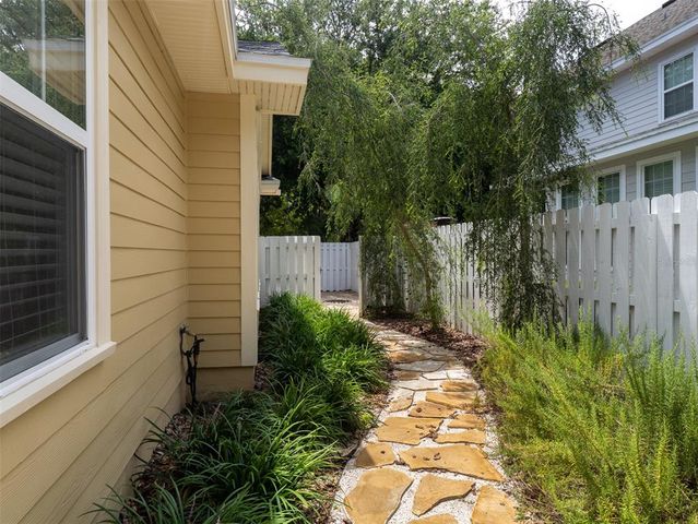 441 SW 129TH TERRACE, Newberry, FL 32669