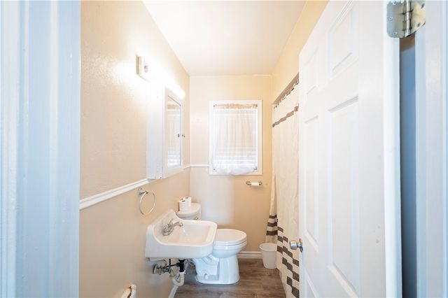 1530 Wynwood Dr, Corpus Christi, TX 78415