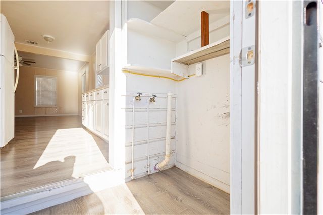 1530 Wynwood Dr, Corpus Christi, TX 78415