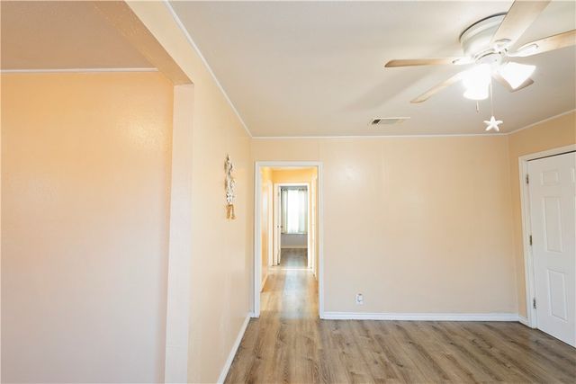 1530 Wynwood Dr, Corpus Christi, TX 78415