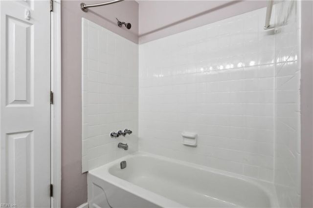 3304 Woodbaugh DR, Chesapeake, VA 23321