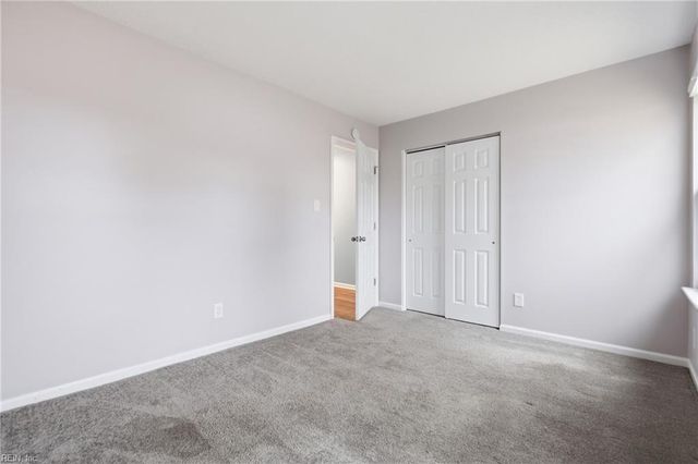 3304 Woodbaugh DR, Chesapeake, VA 23321