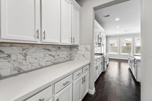 22306 Wenbury Drive, Tomball, TX 77375