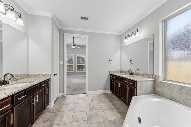 22306 Wenbury Drive, Tomball, TX 77375