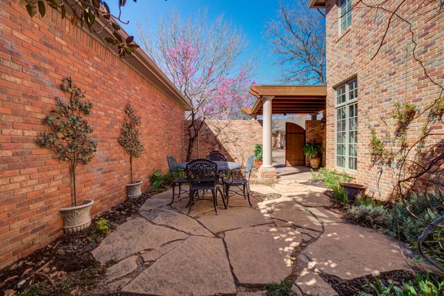 2311 York Avenue, Lubbock, TX 79407