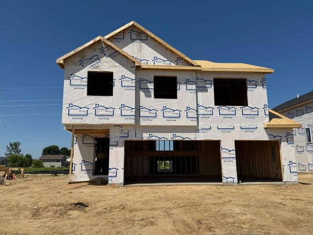 1821 Pierce Street S, Cambridge, MN 55008