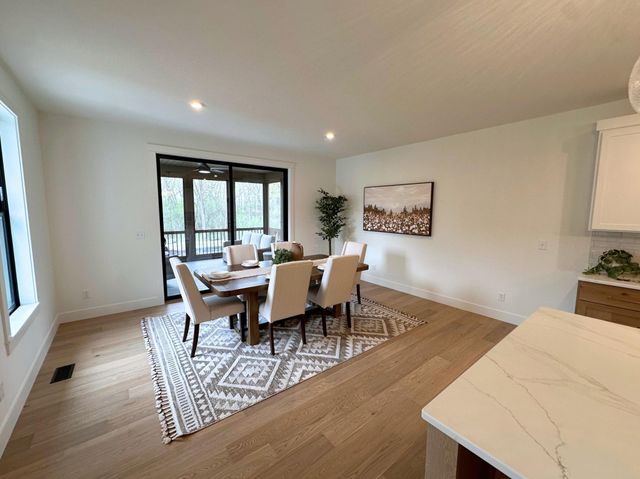 18025 100th Court N, Maple Grove, MN 55311