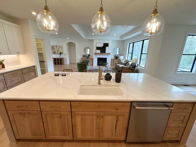 18025 100th Court N, Maple Grove, MN 55311