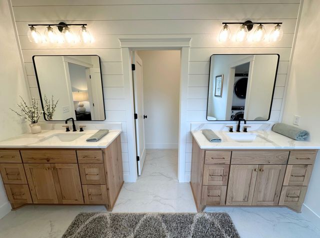 18025 100th Court N, Maple Grove, MN 55311
