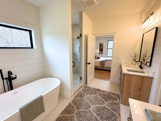 18025 100th Court N, Maple Grove, MN 55311