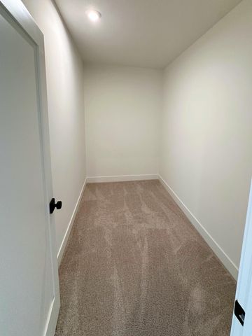 18025 100th Court N, Maple Grove, MN 55311