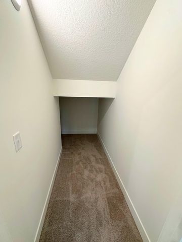 18025 100th Court N, Maple Grove, MN 55311