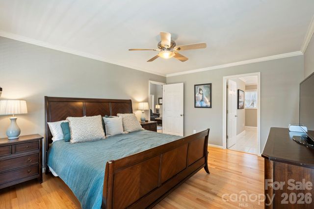 3505 4th Street Boulevard NW, Hickory, NC 28601