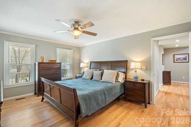 3505 4th Street Boulevard NW, Hickory, NC 28601