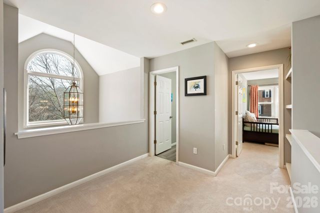 3505 4th Street Boulevard NW, Hickory, NC 28601