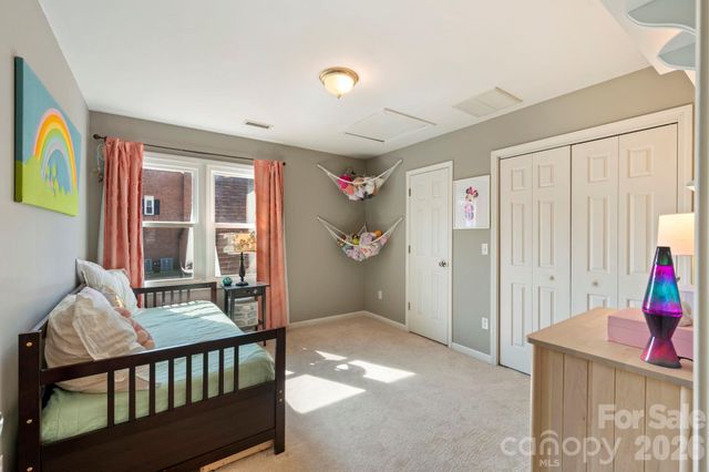 3505 4th Street Boulevard NW, Hickory, NC 28601