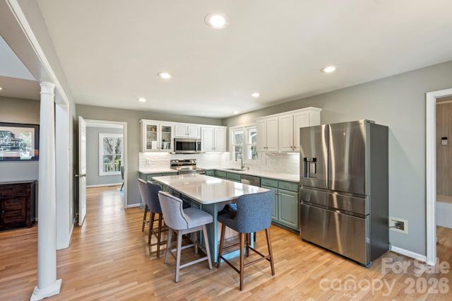 3505 4th Street Boulevard NW, Hickory, NC 28601