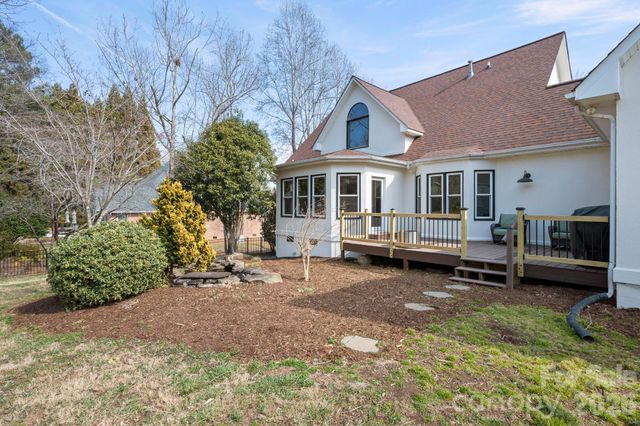 3505 4th Street Boulevard NW, Hickory, NC 28601