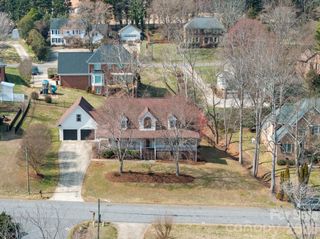 3505 4th Street Boulevard NW, Hickory, NC 28601