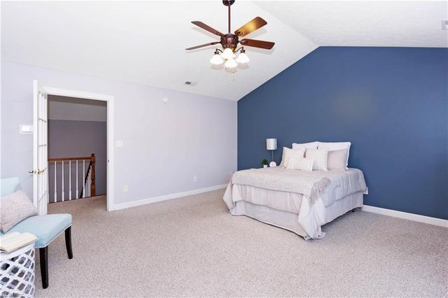 73 Mizzen CIR, Hampton, VA 23664