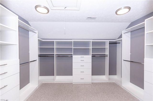 73 Mizzen CIR, Hampton, VA 23664