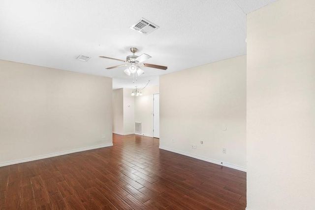 5310 6th Street, Crosby, TX 77532