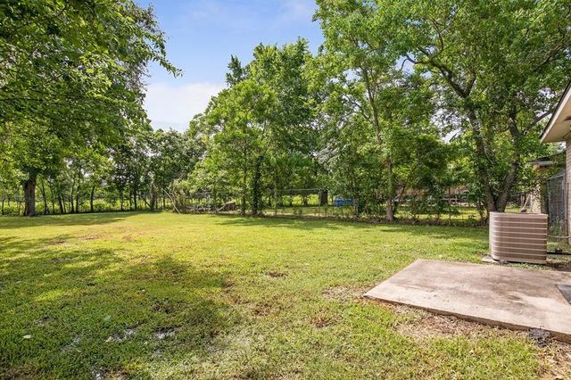 5310 6th Street, Crosby, TX 77532
