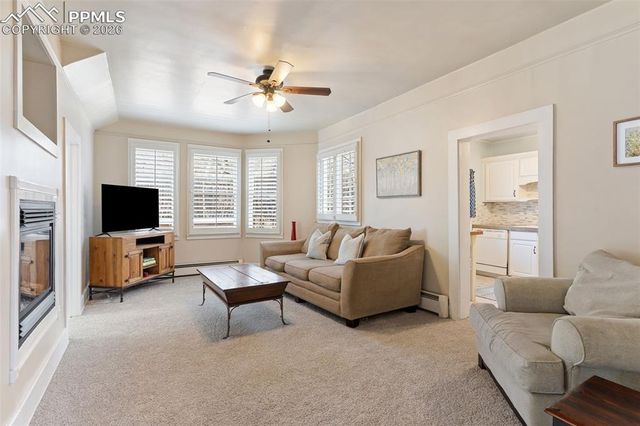 1532 W Cheyenne Road, Colorado Springs, CO 80906