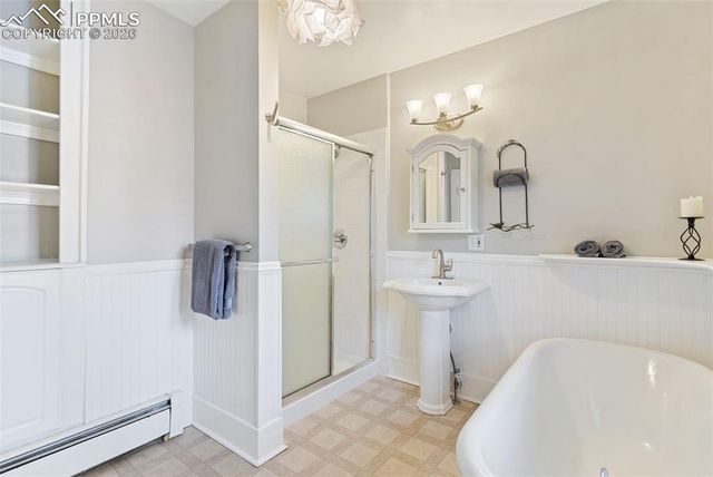 1532 W Cheyenne Road, Colorado Springs, CO 80906