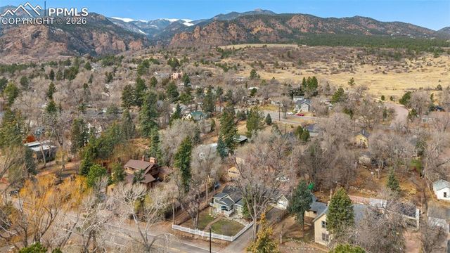 1532 W Cheyenne Road, Colorado Springs, CO 80906