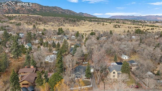 1532 W Cheyenne Road, Colorado Springs, CO 80906
