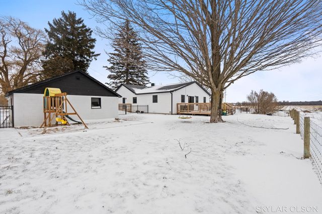 8900 Cleveland Road, Greenwood Twp, MI 49421