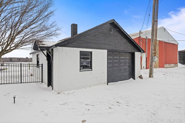 8900 Cleveland Road, Greenwood Twp, MI 49421