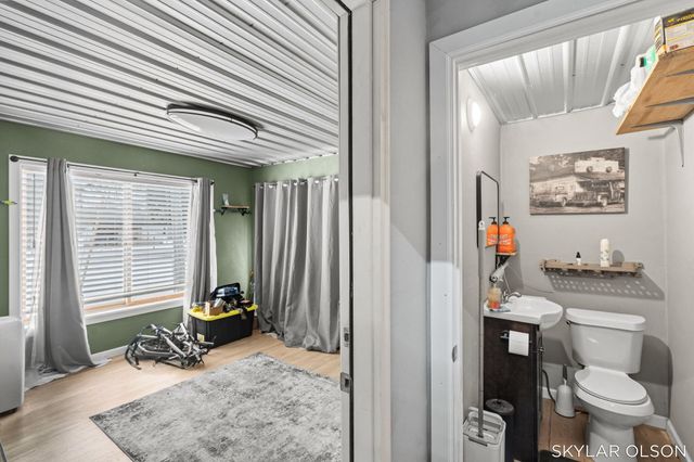 8900 Cleveland Road, Greenwood Twp, MI 49421