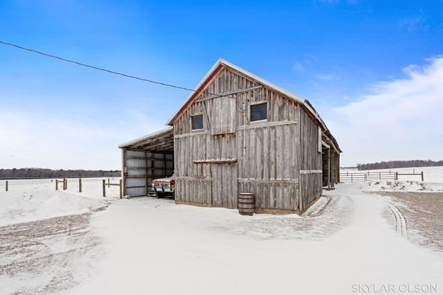 8900 Cleveland Road, Greenwood Twp, MI 49421