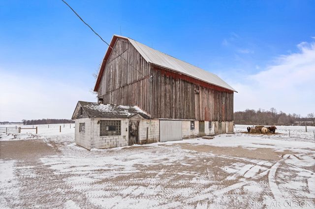 8900 Cleveland Road, Greenwood Twp, MI 49421