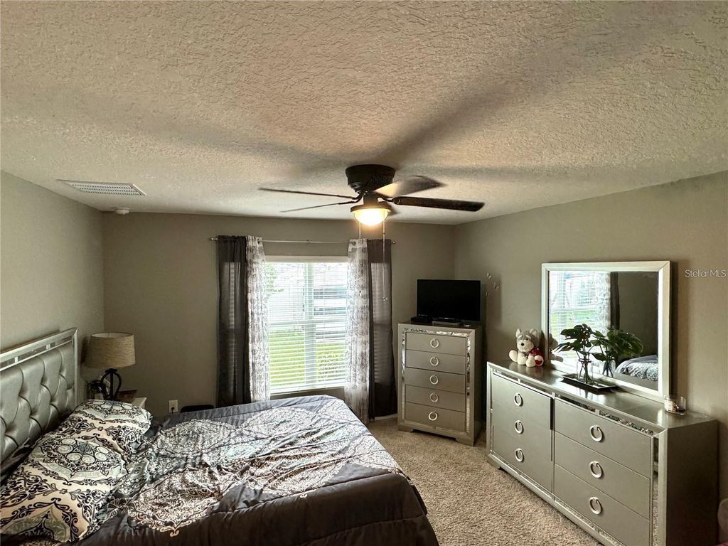 Image 13 of property listing at 7749 BROAD POINT DRIVE, Zephyrhills, FL 33540