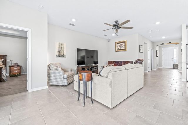 3847 SUNNY SPRING STREET, Plant City, FL 33565