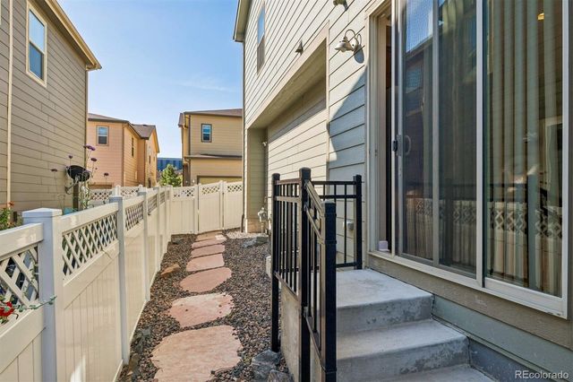 8468 Redpoint Way, Broomfield, CO 80021