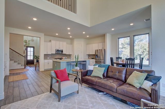 28554 SHAILENE DR, San Antonio, TX 78260