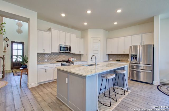 28554 SHAILENE DR, San Antonio, TX 78260