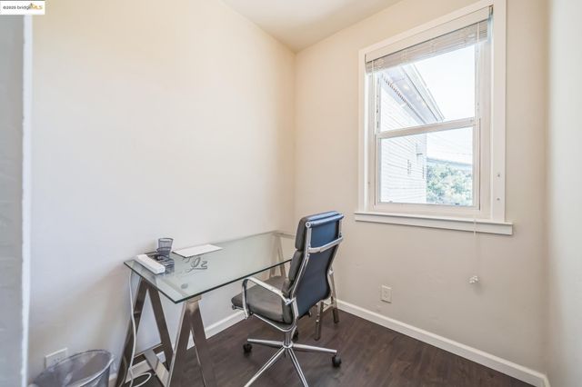 557 33Rd St, Oakland, CA 94609