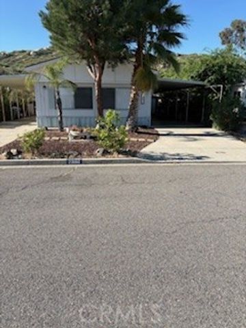 23186 Skylink, Canyon Lake, CA 92587