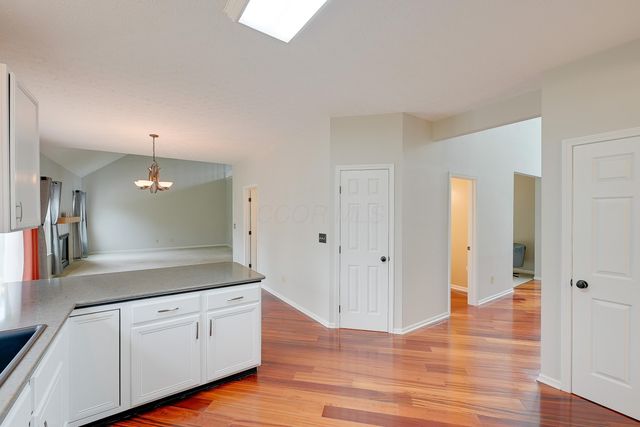 6719 Wynwright Drive, Dublin, OH 43016