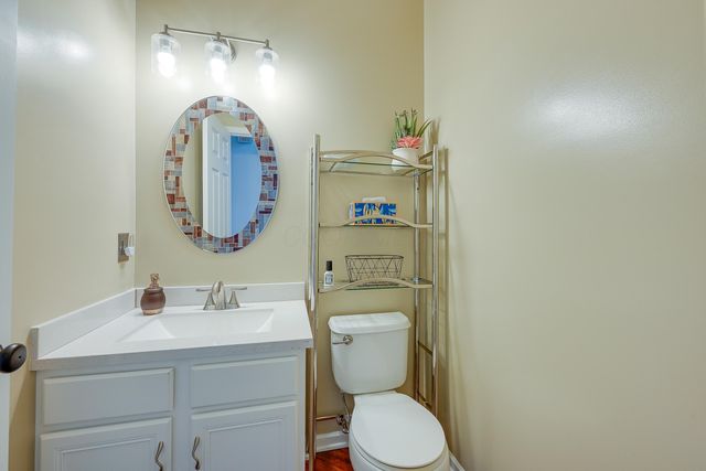 6719 Wynwright Drive, Dublin, OH 43016