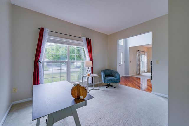 6719 Wynwright Drive, Dublin, OH 43016