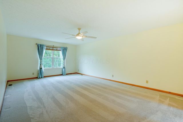6719 Wynwright Drive, Dublin, OH 43016