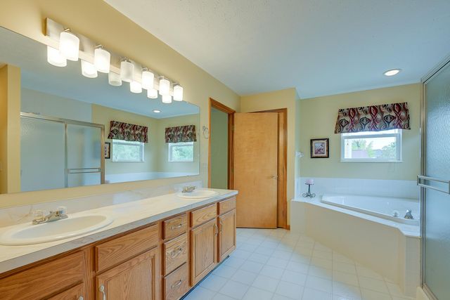 6719 Wynwright Drive, Dublin, OH 43016