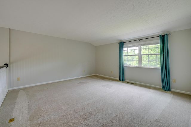 6719 Wynwright Drive, Dublin, OH 43016