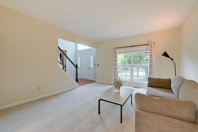 6719 Wynwright Drive, Dublin, OH 43016
